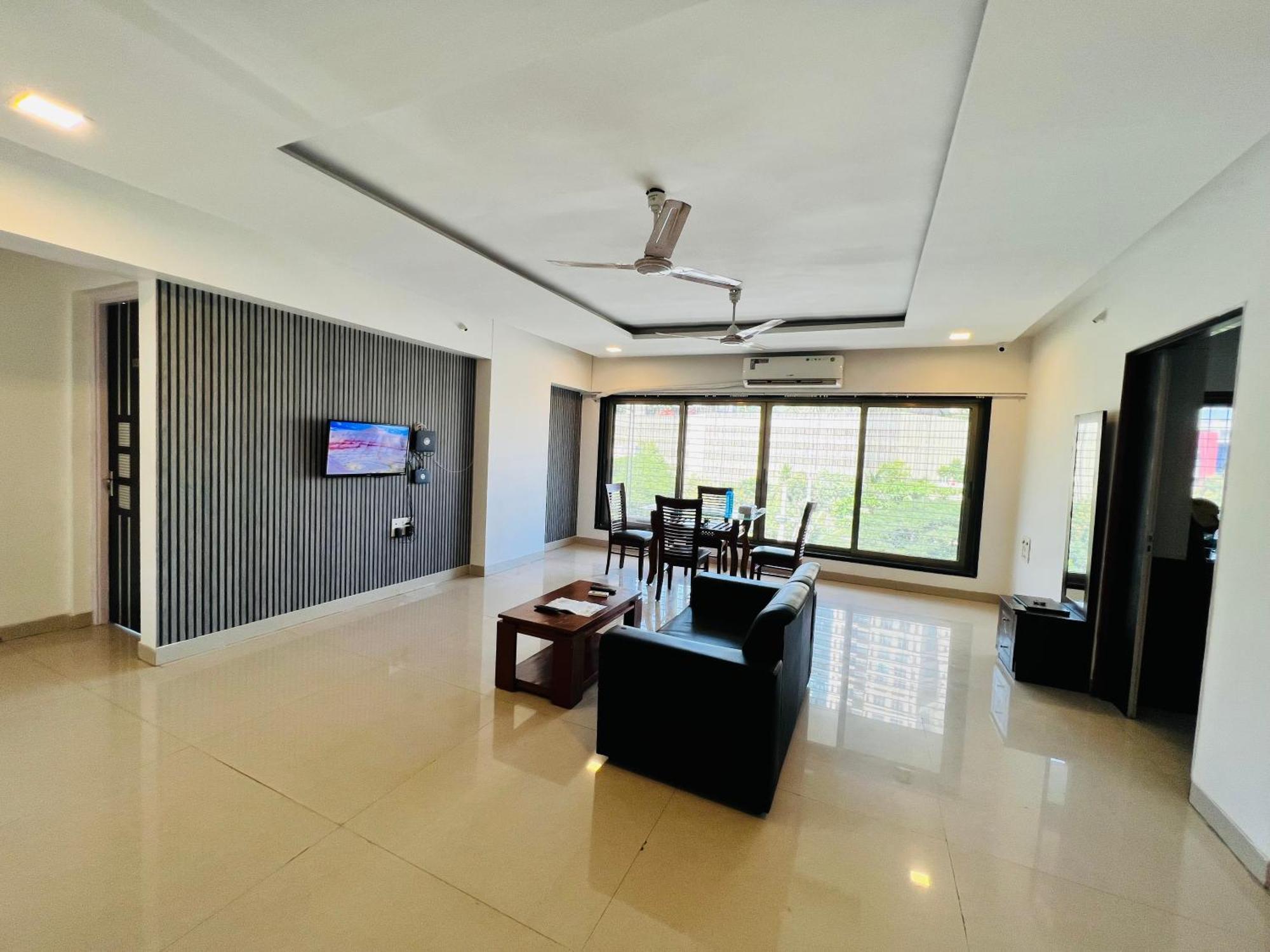 Rio House Service Malad *