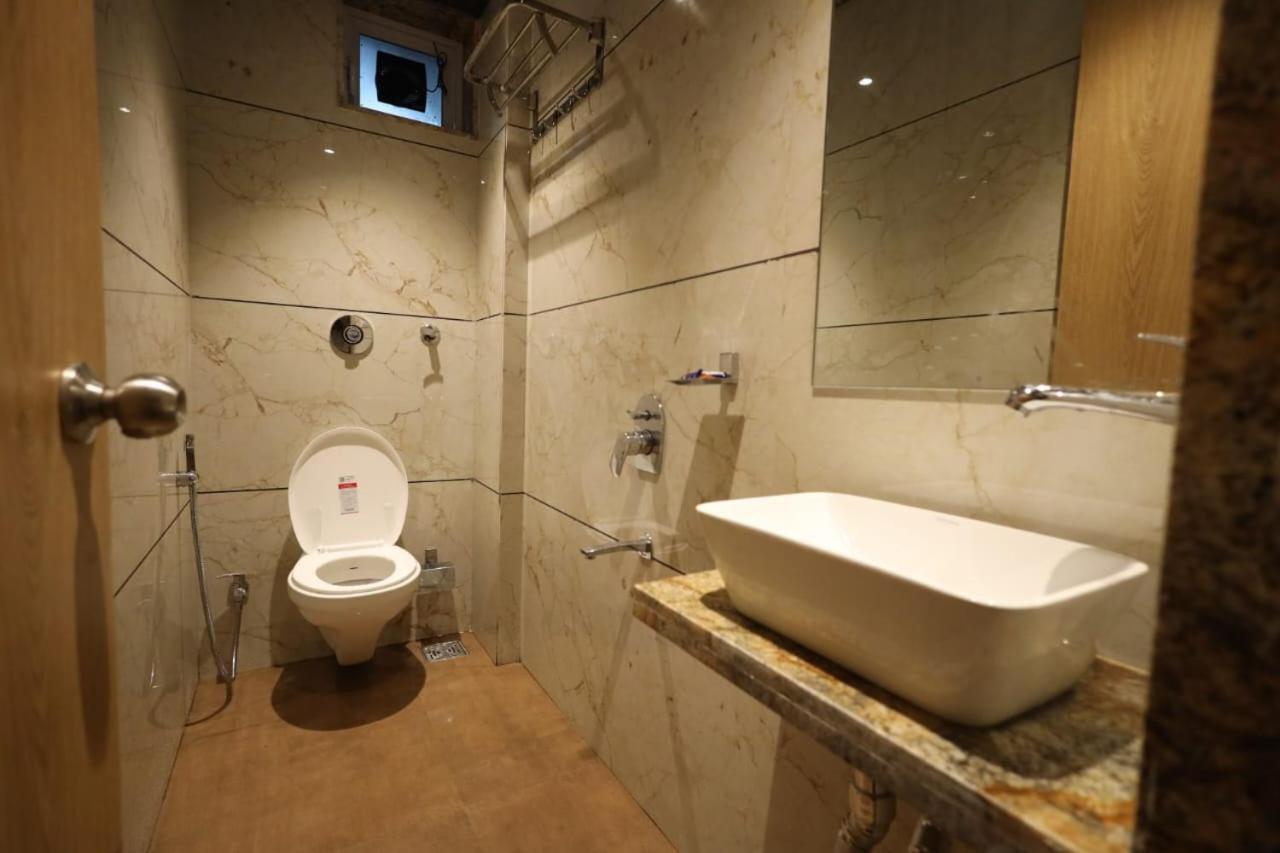 Hotel Galaxy 2*