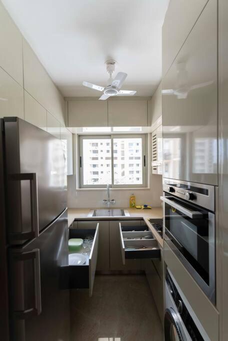 Chic, Boho Themed 1bhk Apt In Hiranandani Powai *
