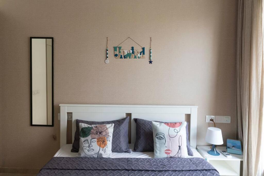 Chic, Boho Themed 1bhk Apt In Hiranandani Powai Apartment *