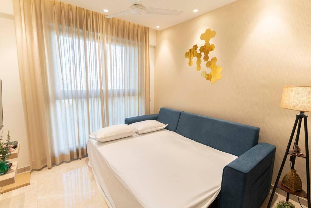 Apartment Ambient, Stylish 1bhk In Hiranandani Powai