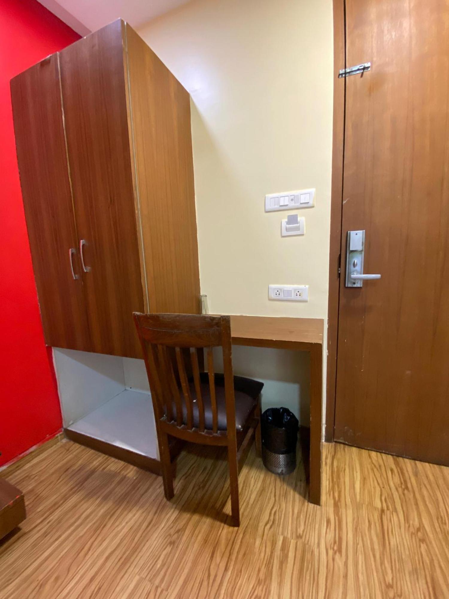 Arton Regency Near Terminal 2 Airport 3*