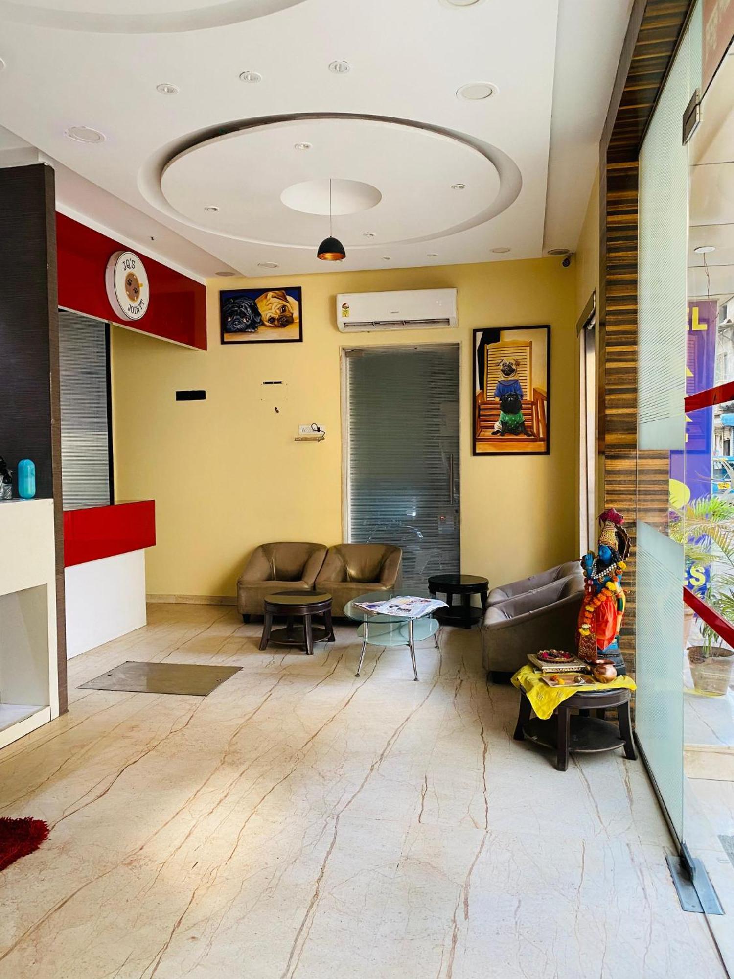 Arton Regency Near Terminal 2 Airport