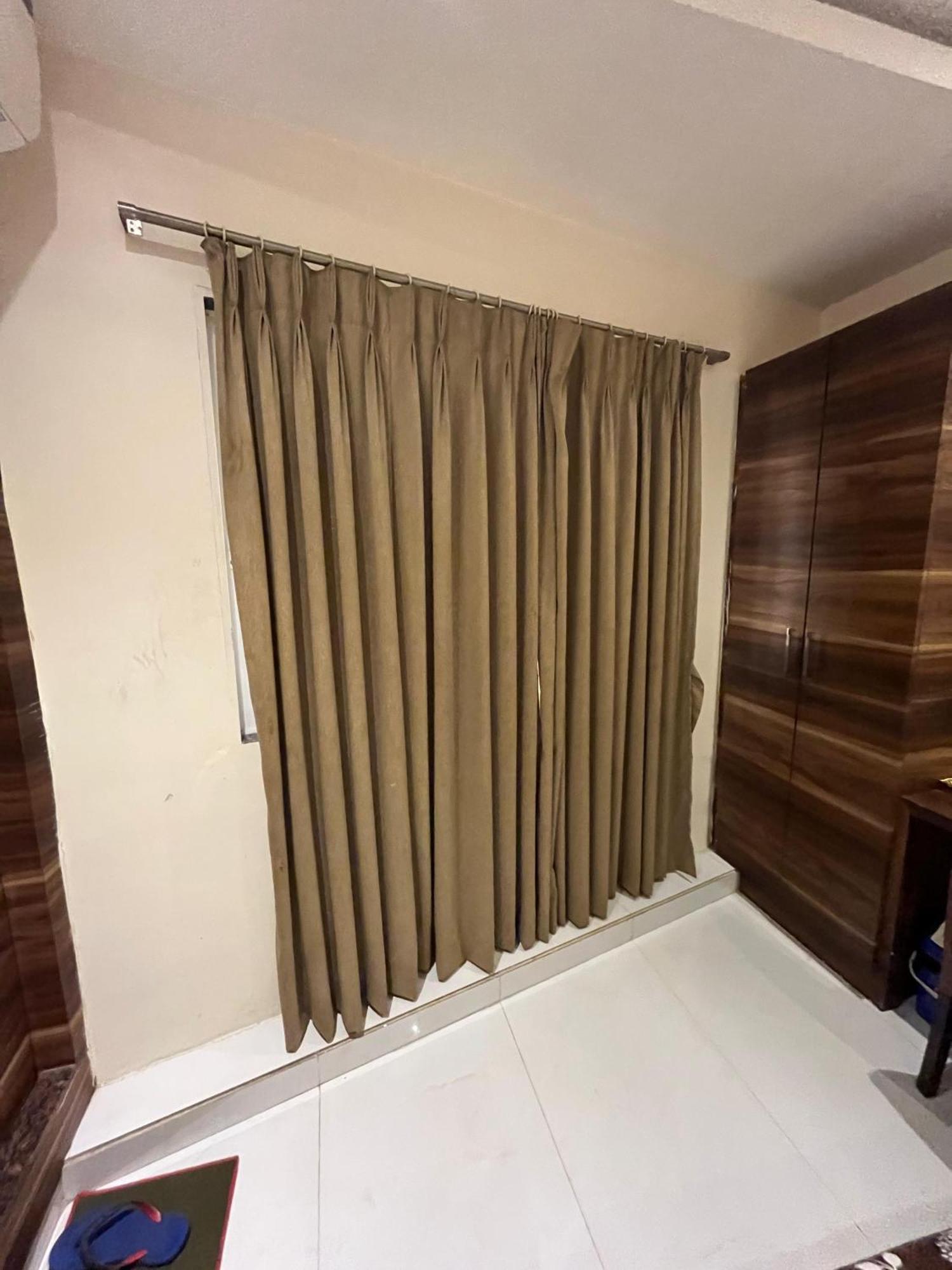 Shahi Darbar Terminal-2 Guest house *