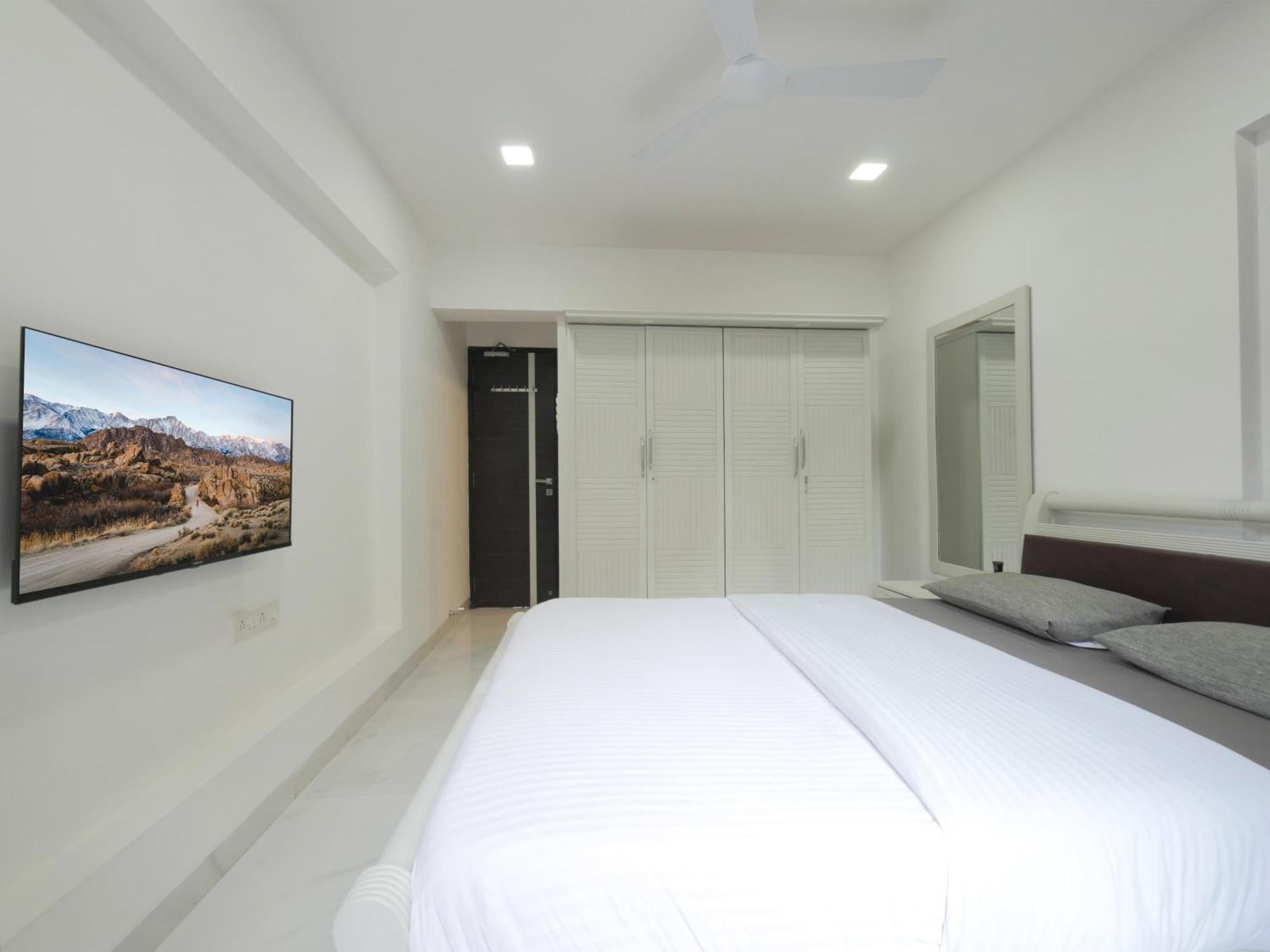 Apartment Athena 2bhk Khar W By The Company Mumbai