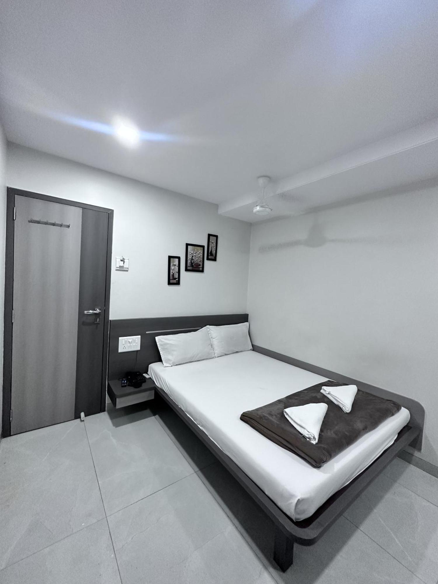 Hotel Rs Regency Mumbai