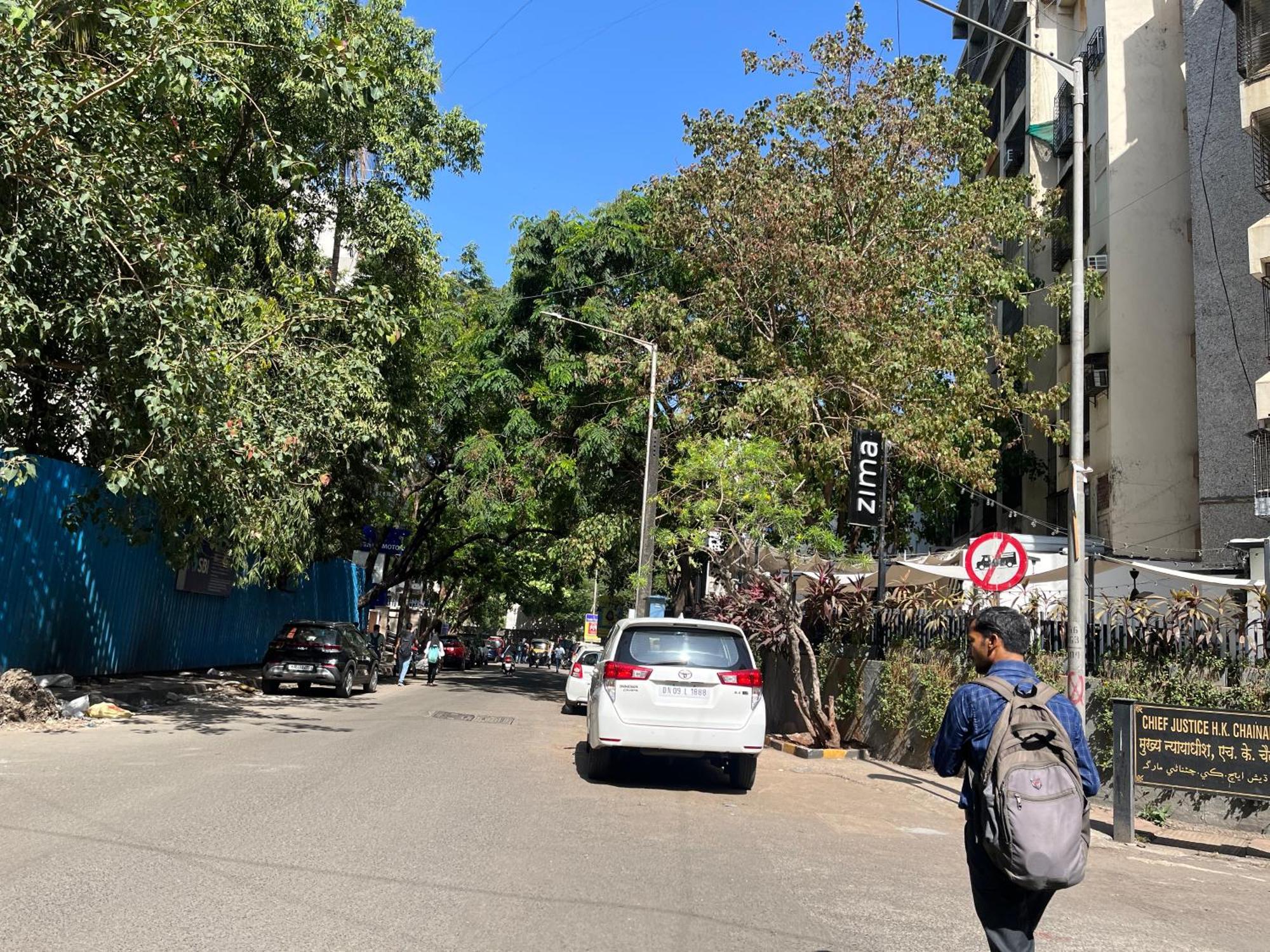 Ke Premium Shared Bandra W * Mumbai