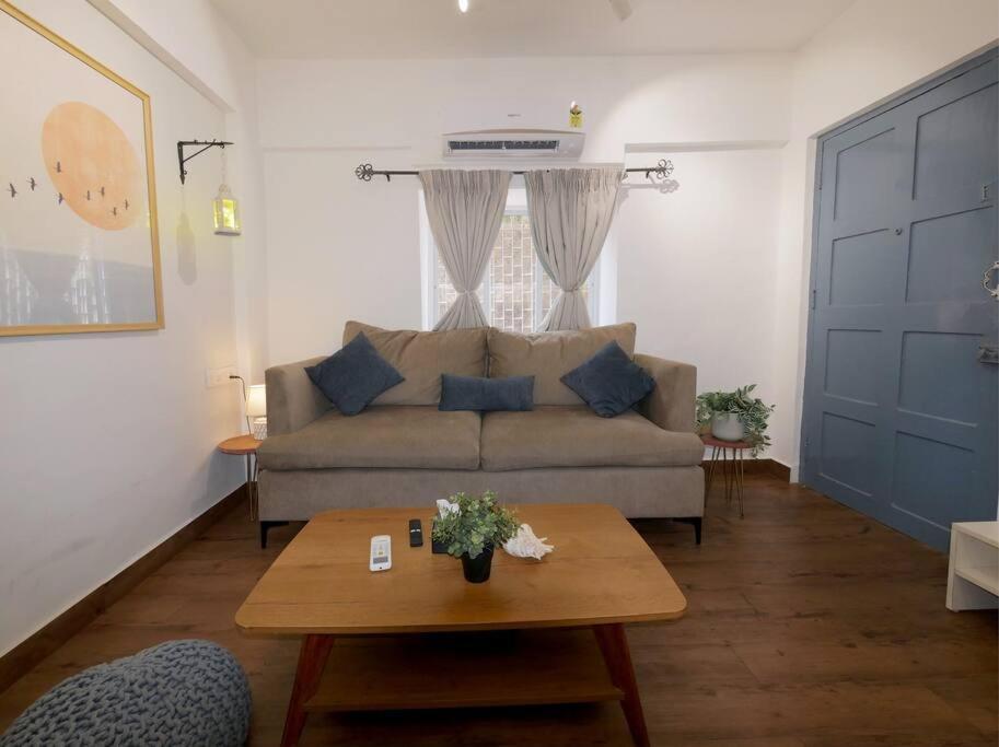 Apartment Tori 1bhk Bandra W By The Company