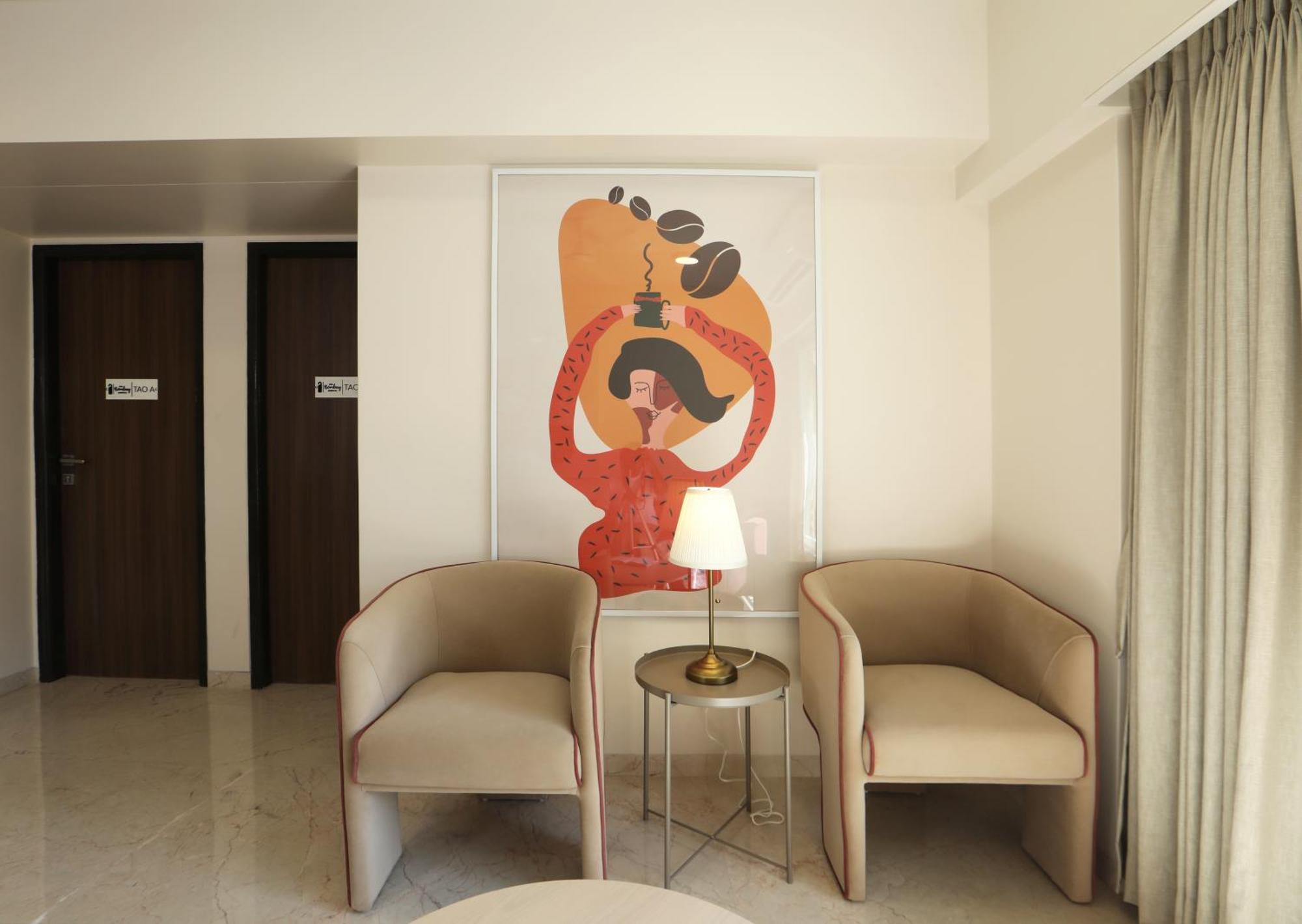 Ke Premium Shared Bandra W Homestay