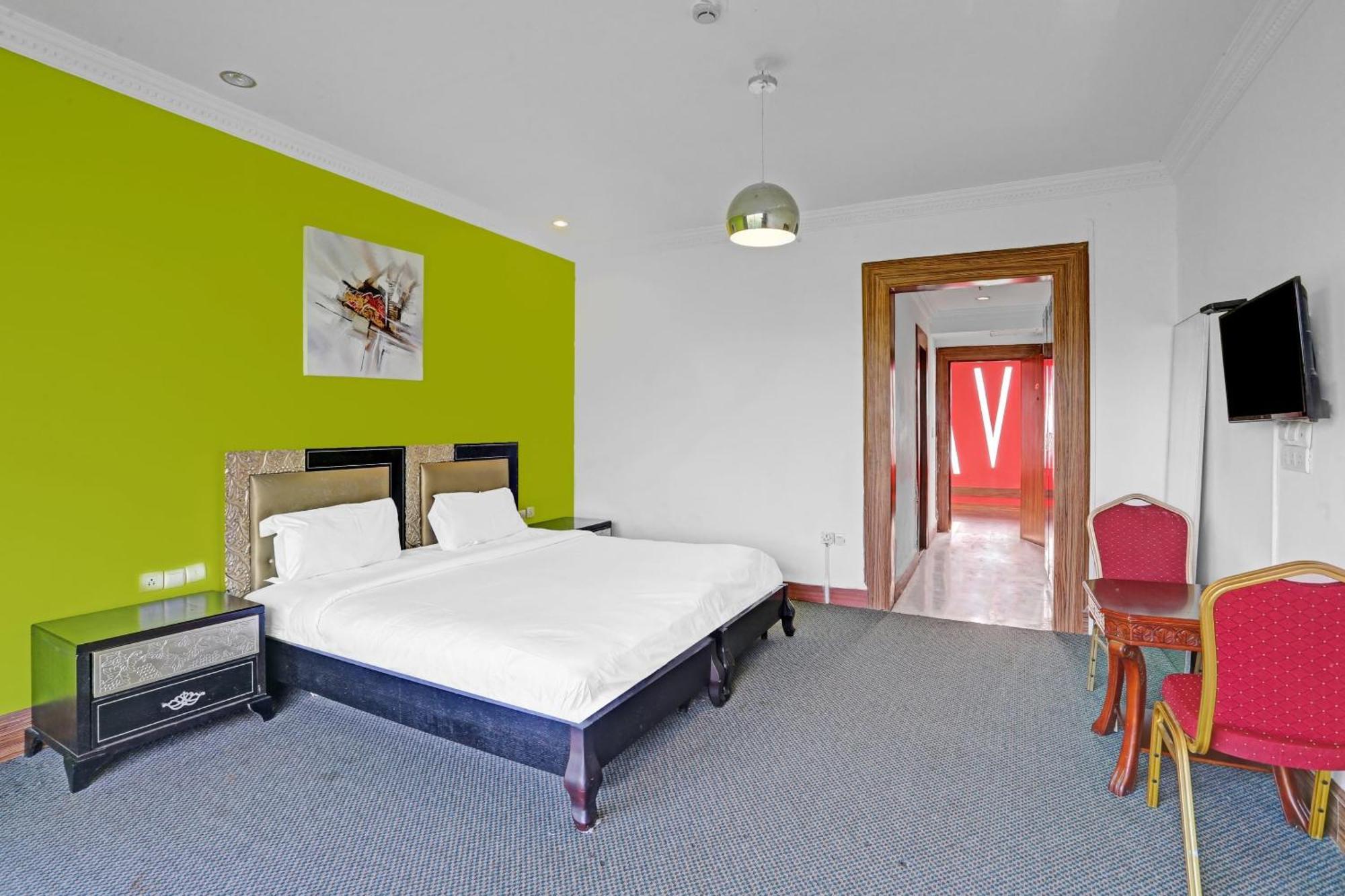 Townhouse Royal Palms Shared Serviced Mumbai