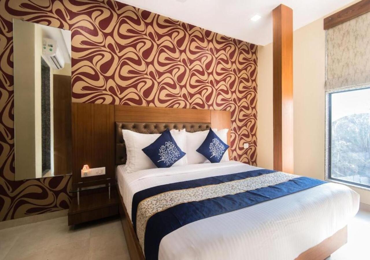 Arton Regency Near Terminal 2 Airport