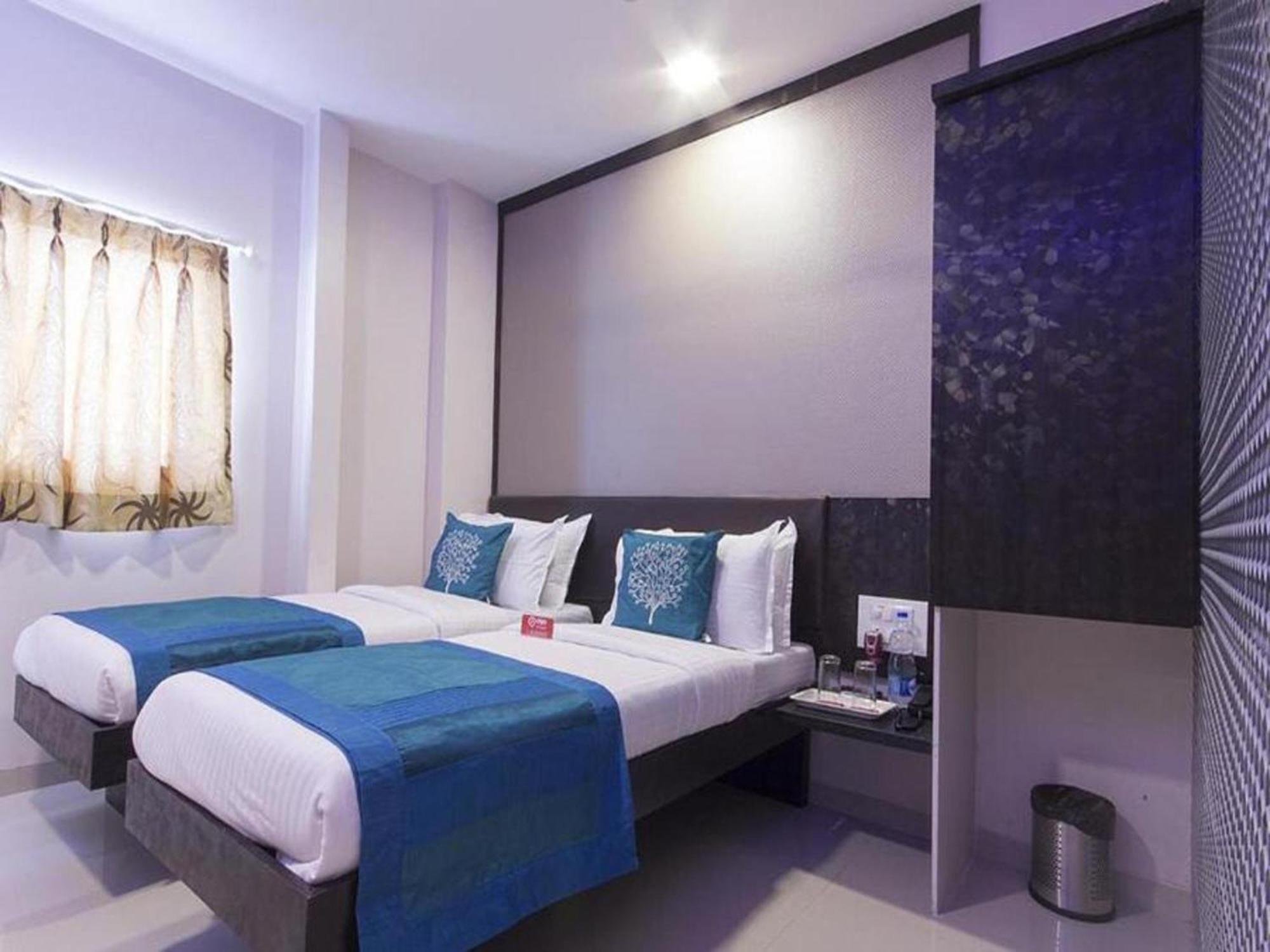 Golden Sagar - Kurla 3*