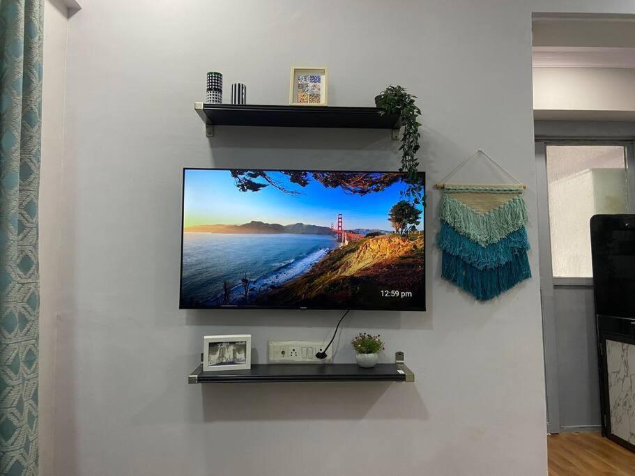 Apartment Newton 103 Bright 1bhk In Bandra Near Lilavati Mumbai