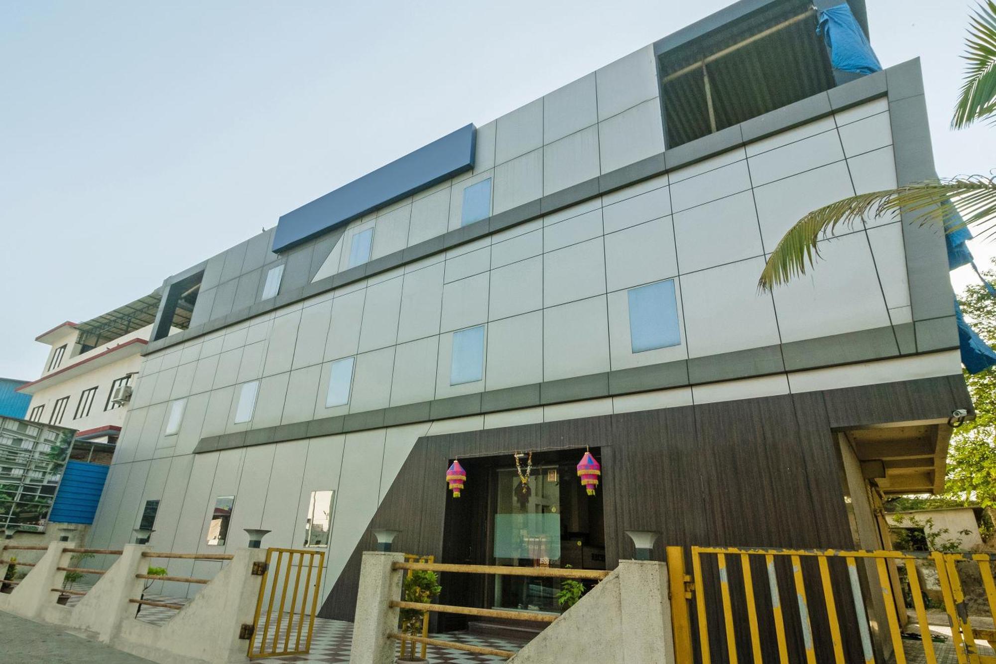 Hotel Oyo 23656 Parimeet