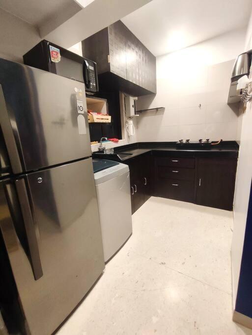 Apartment The Blue Abode 1 Bhk Santacruz W *