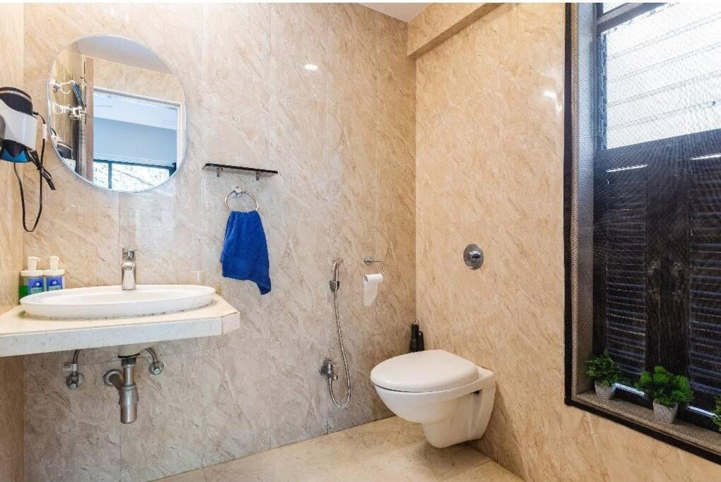 The Blue Abode 1 Bhk Santacruz W * Mumbai