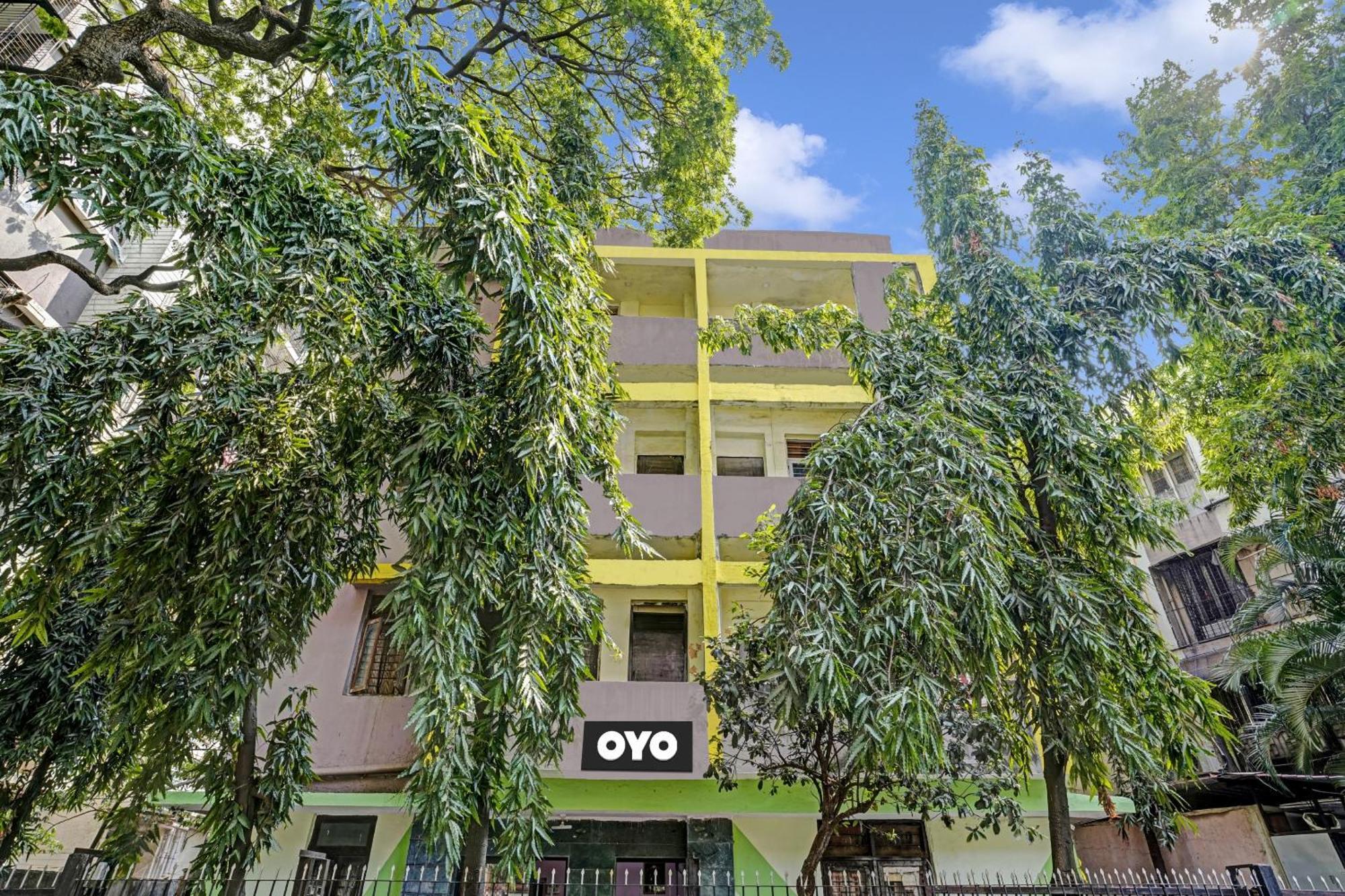 Oyo Flagship Raj Near Juhu 3* Mumbai