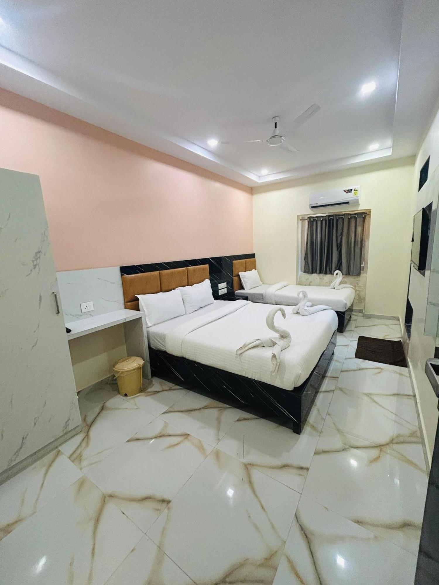 Rinza Residency Hotel