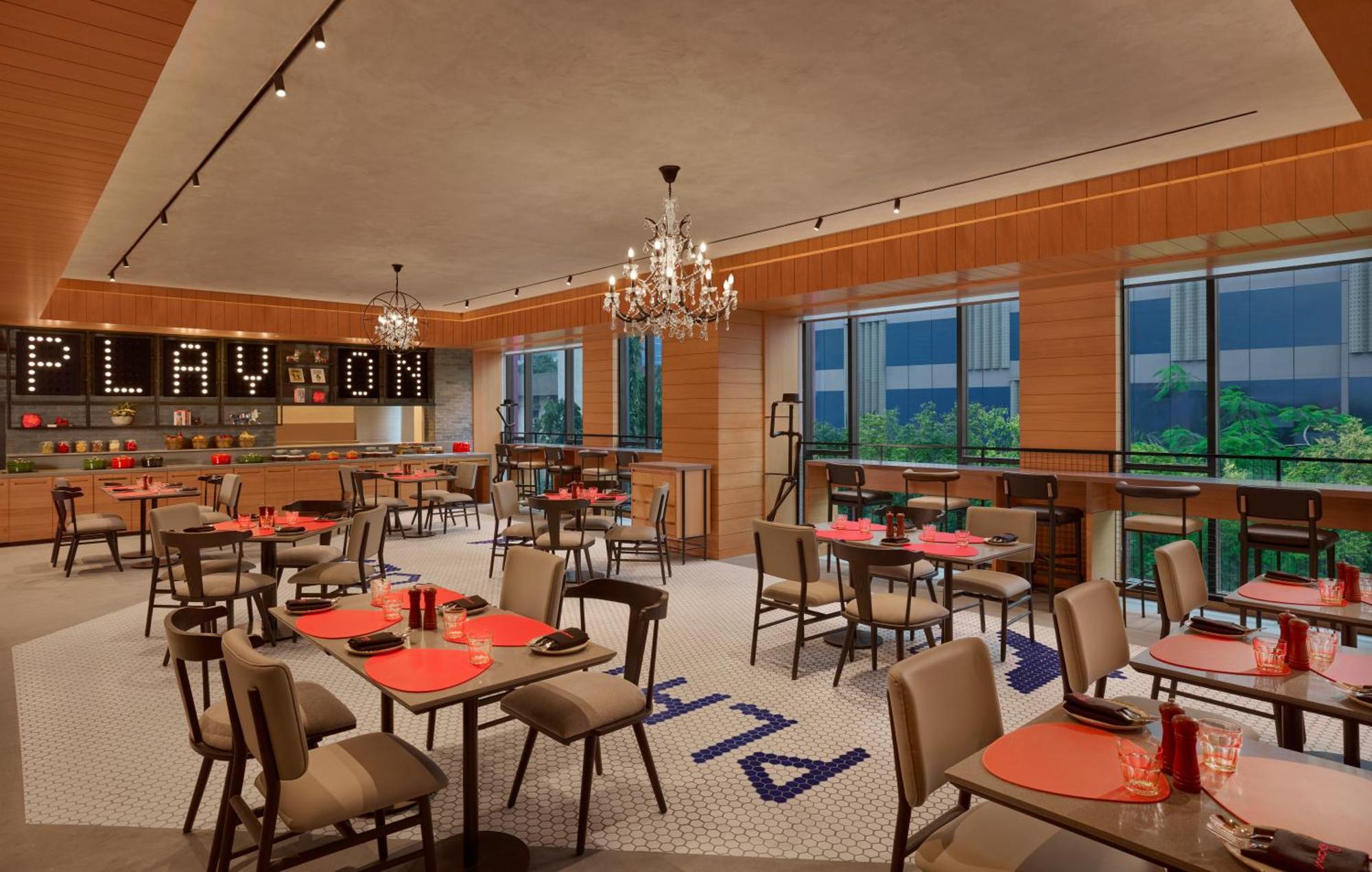 Moxy Andheri West 5* Mumbai