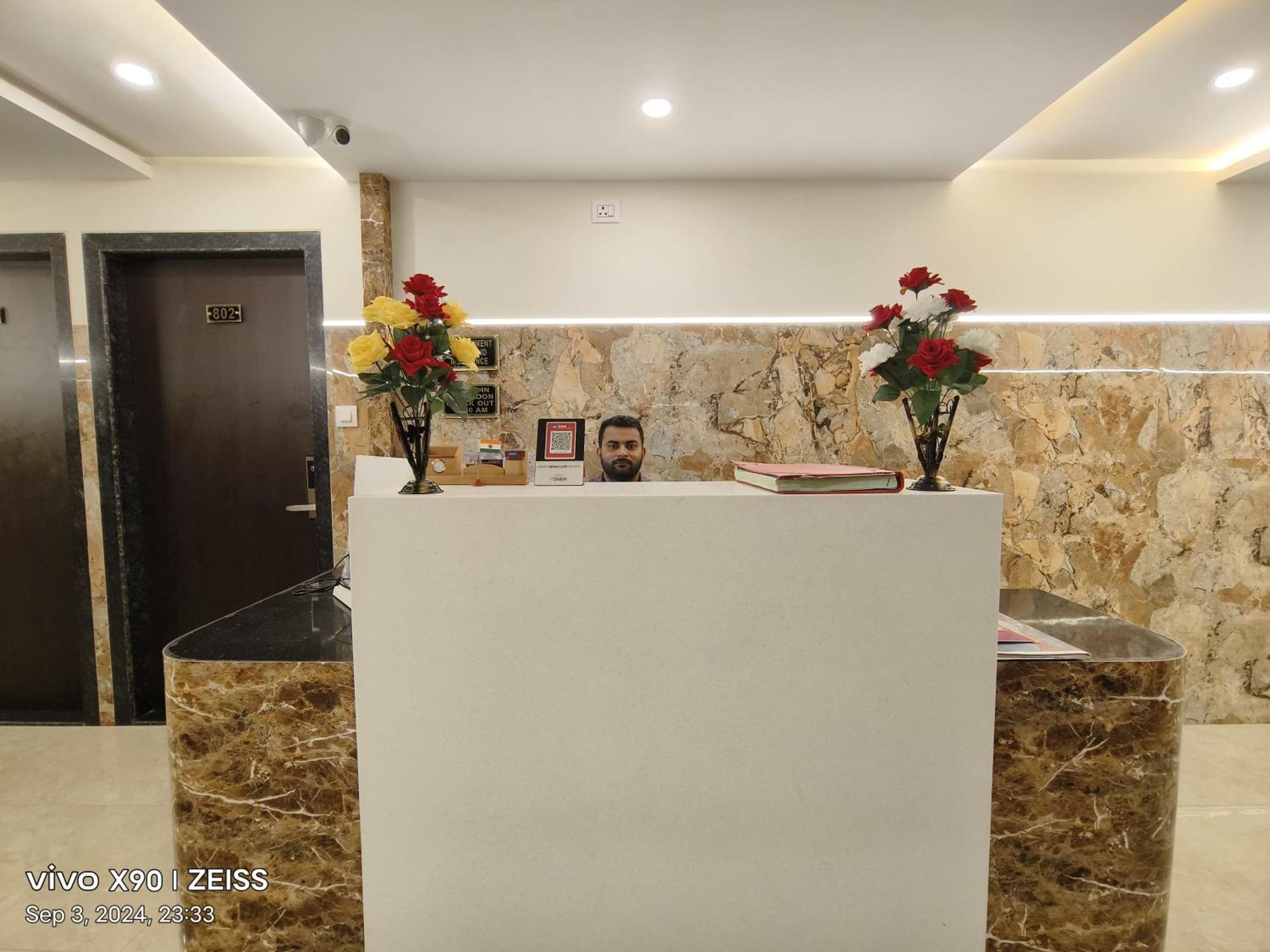 Victoria Palace - South