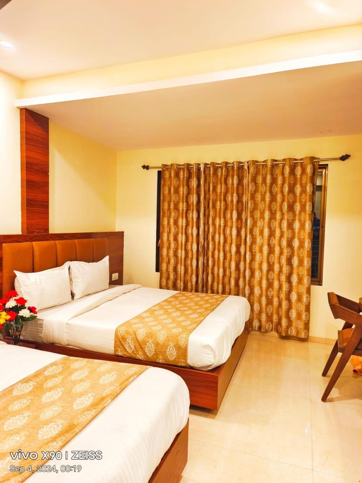 Victoria Palace - South Guest house 3*