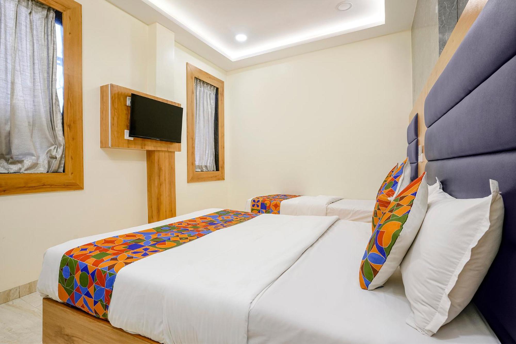 Fabhotel National * Mumbai