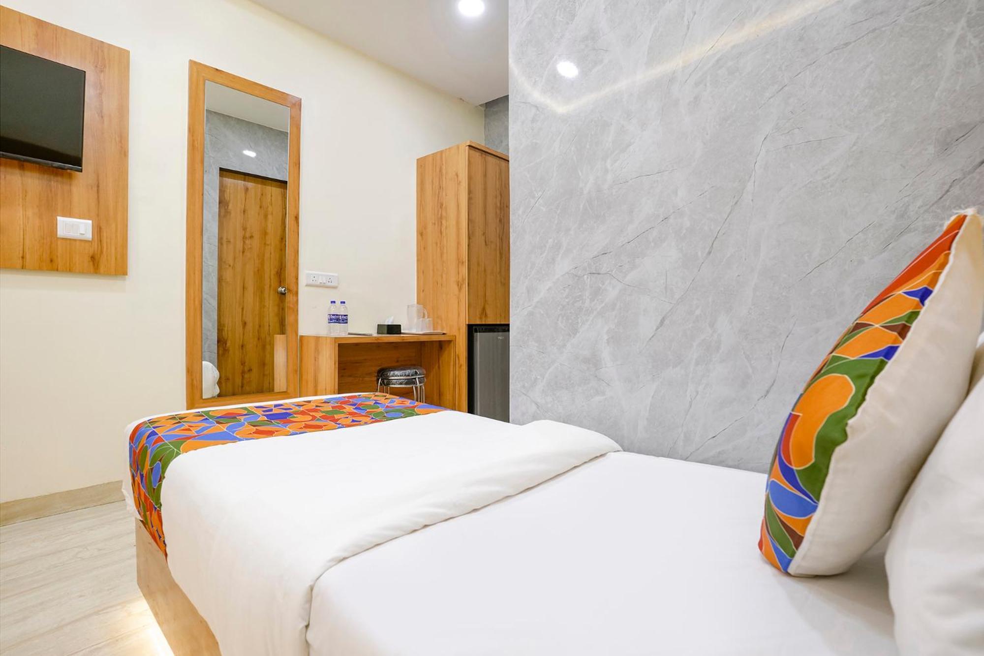 Fabhotel National Guest house