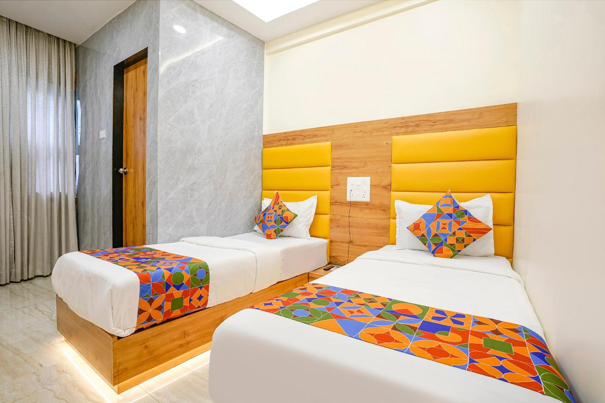 Fabhotel National * Mumbai