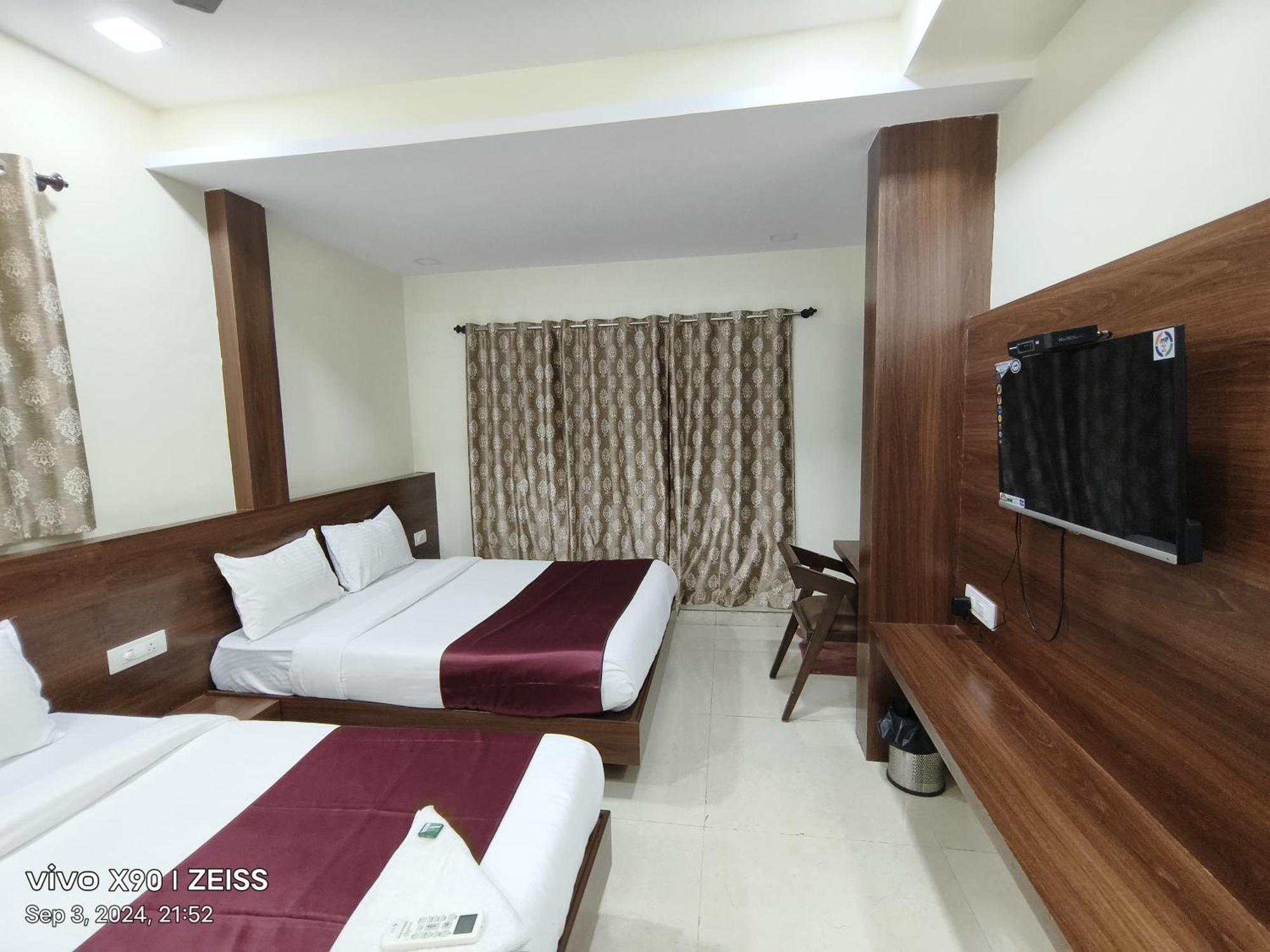 Guest house Victoria Palace - South