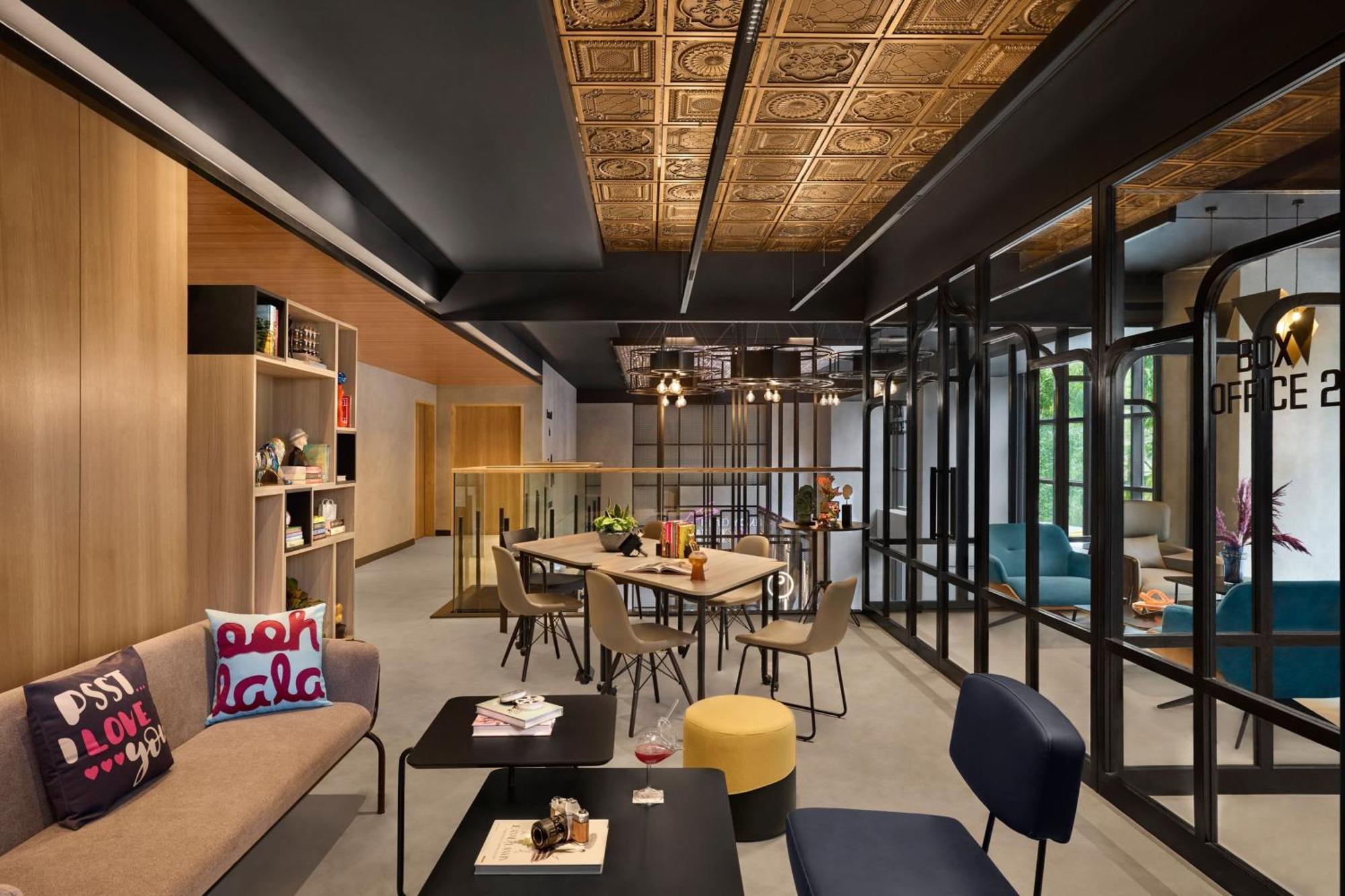 Moxy Andheri West 5* Mumbai