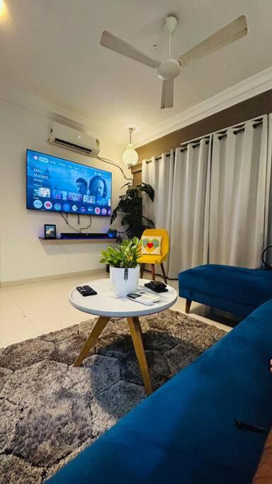 Cozy Corner Apartment