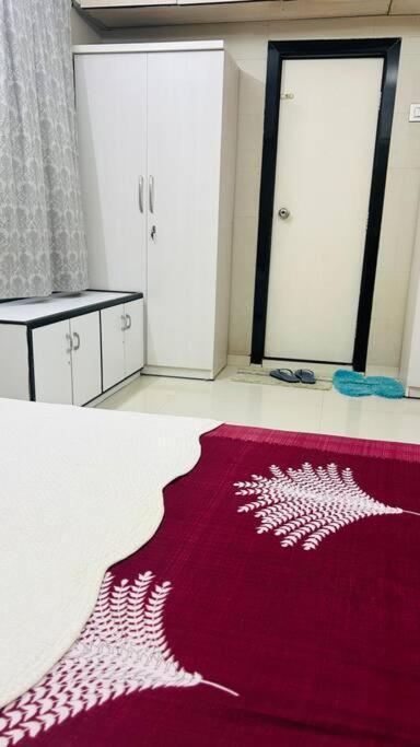 Cozy Corner Apartment