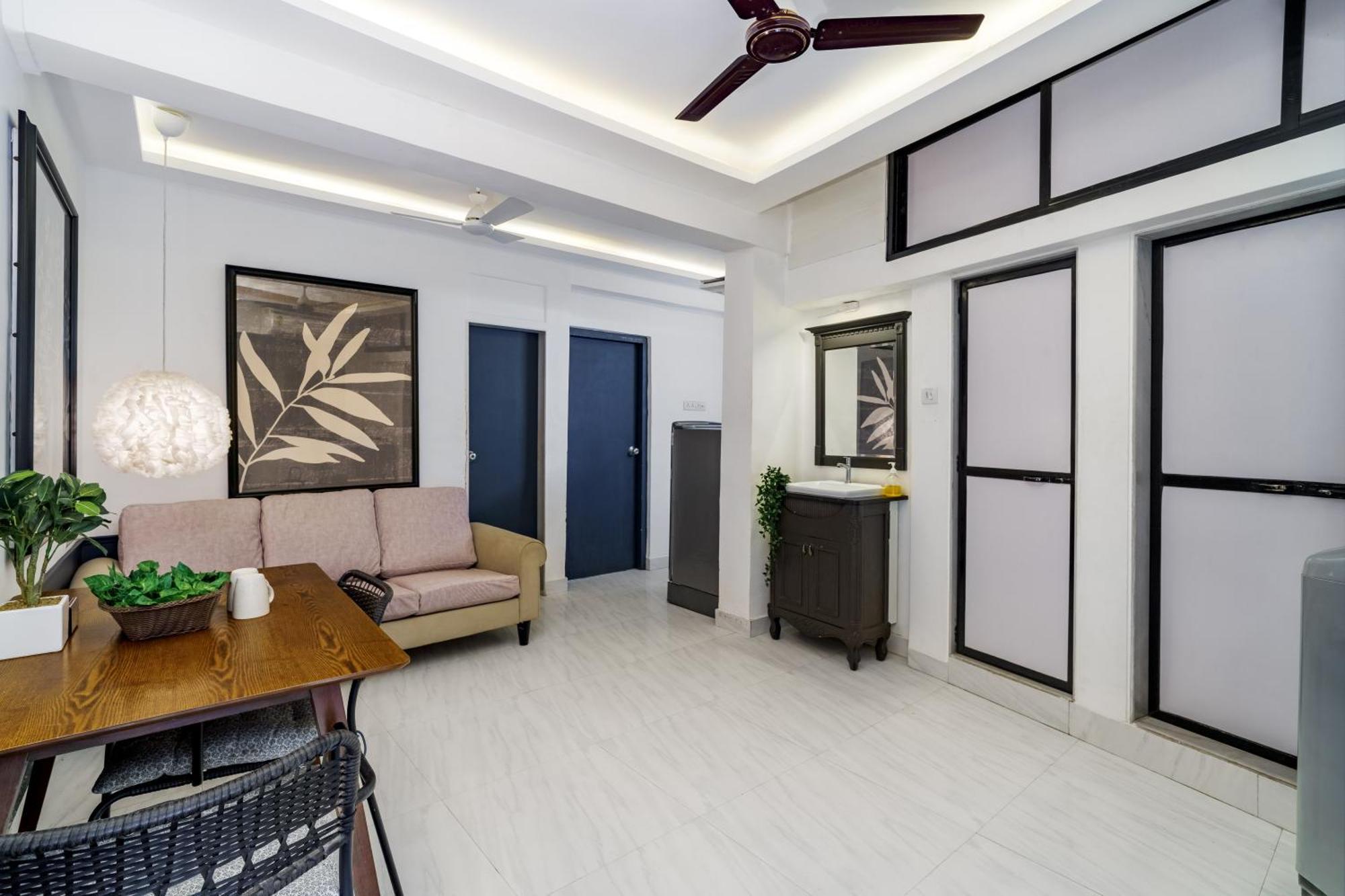 Calisto 2bhk Khar W By The Company *