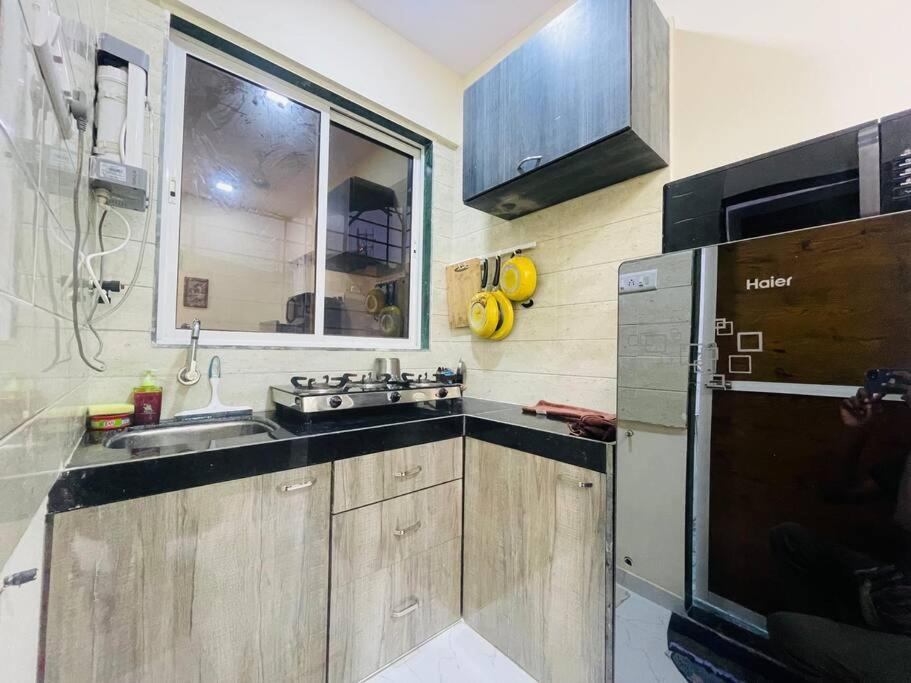 Vessaokar 1bhk - Bandra Close To Lilavati Hospital Apartment Mumbai