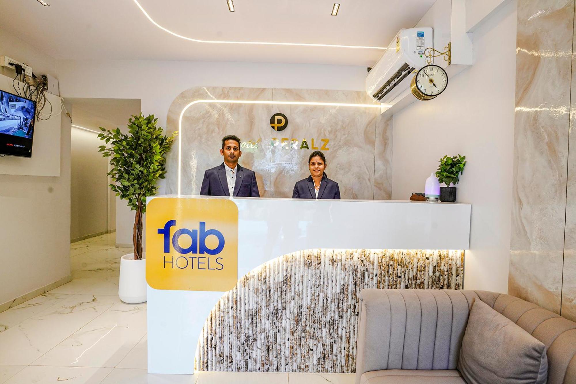 Fabhotel Peralz - Nr Boriwali Station Hotel Mumbai