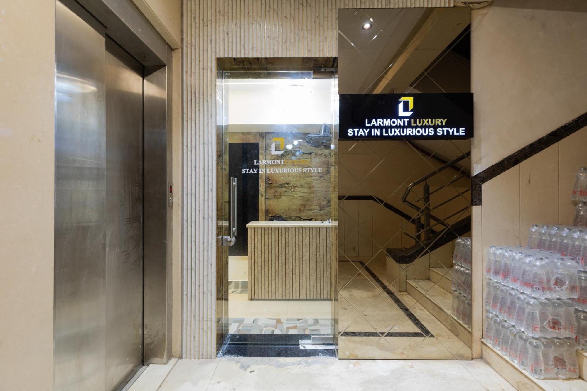 Larmont Luxury Hotel