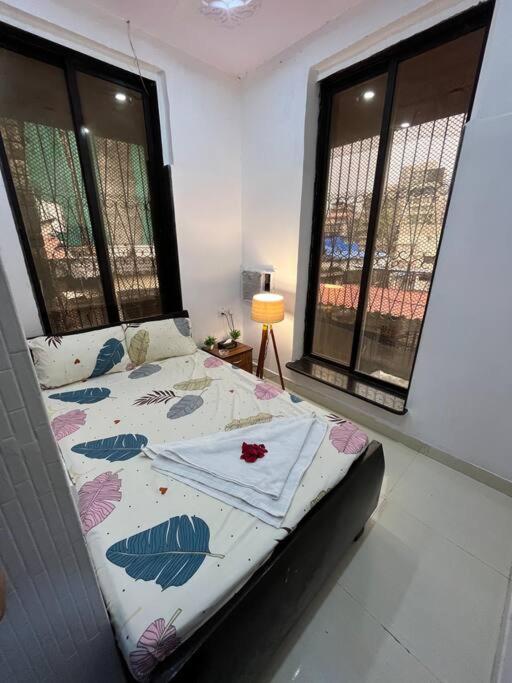 Budget Friendly 2bhk At Pali Hill * Mumbai