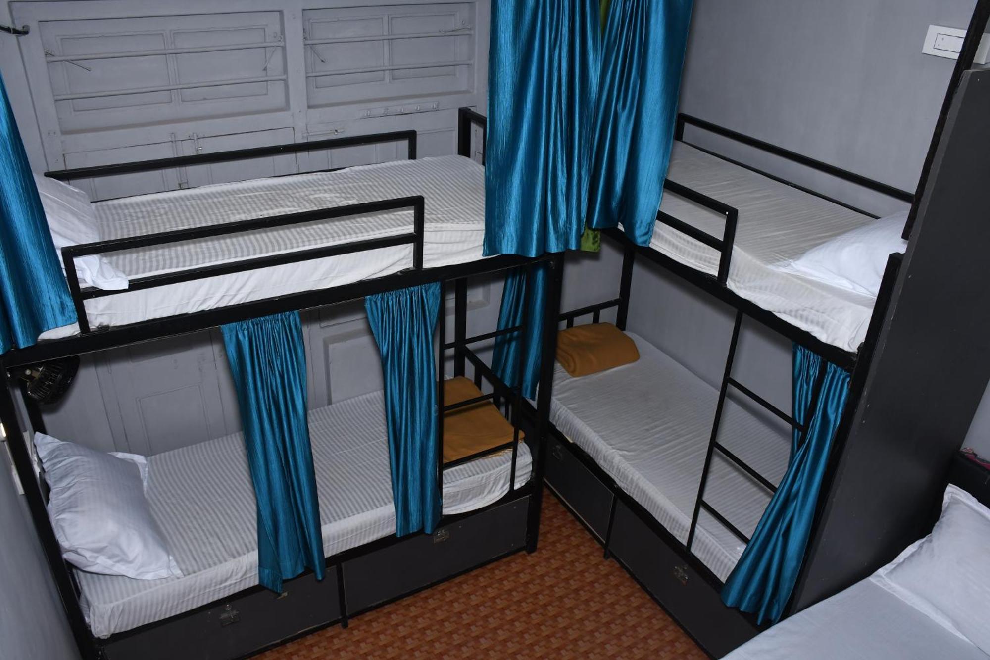 New Afra Hostel