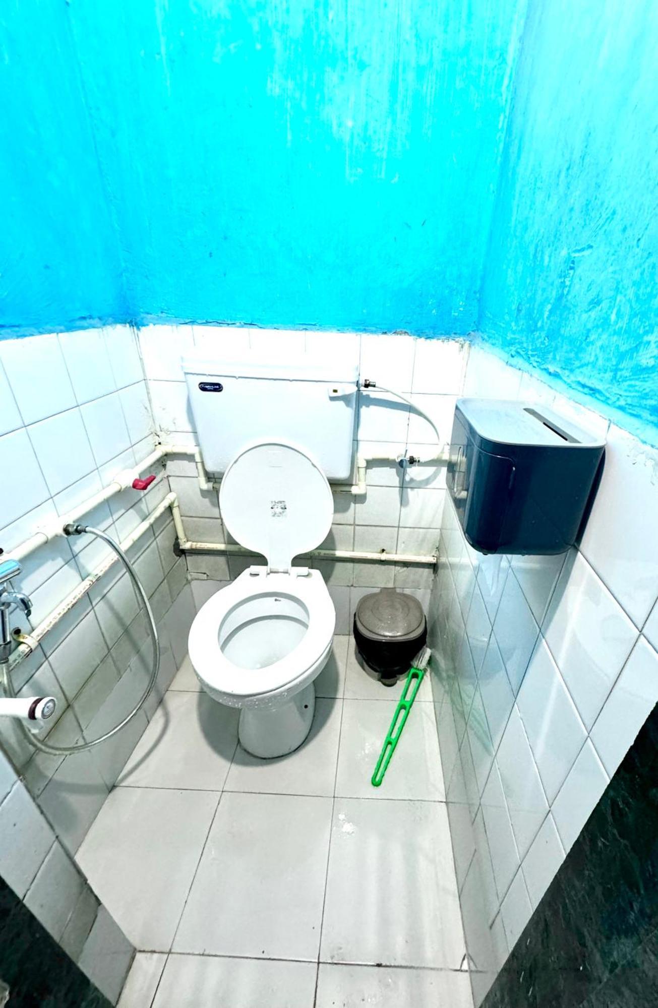 Homestay Budget In Kalina Near Bkc