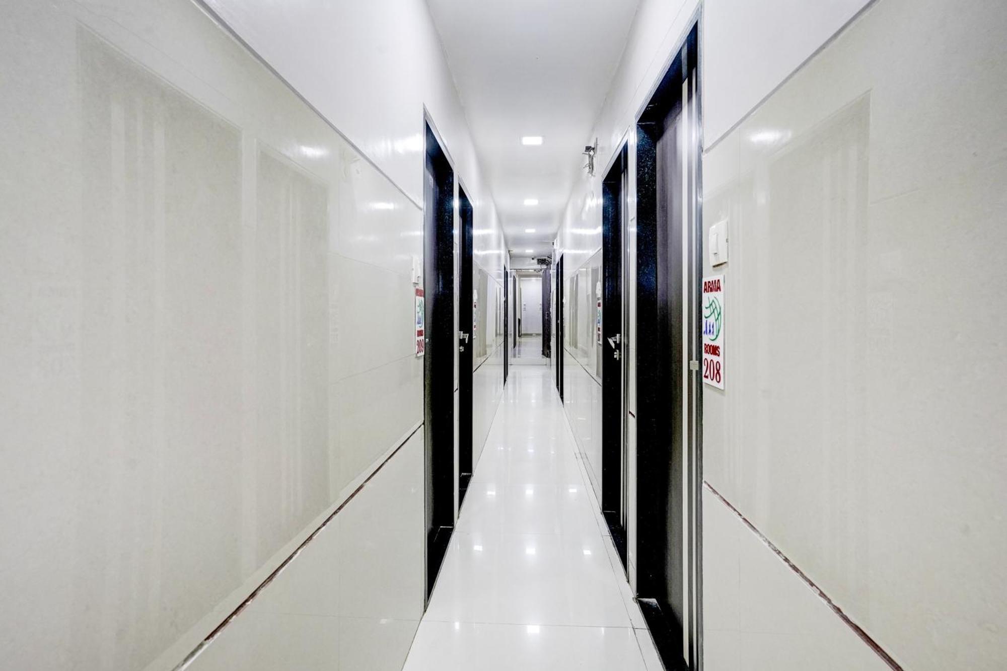 Hotel Golden Sagar - Kurla Mumbai