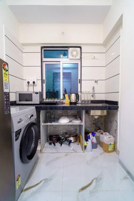 Apartment Luna 1bhk Bandra W By The Company Mumbai