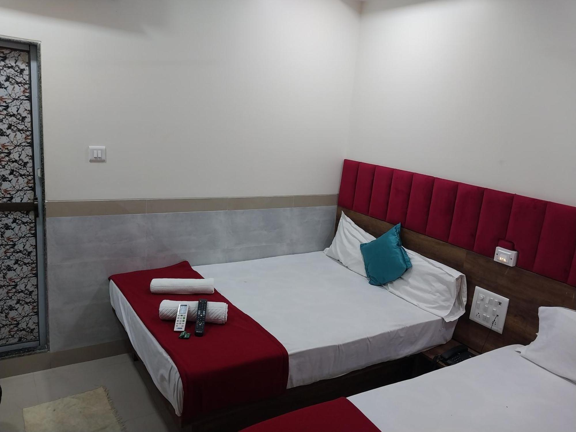 Hotel New Balaji Residency Mumbai