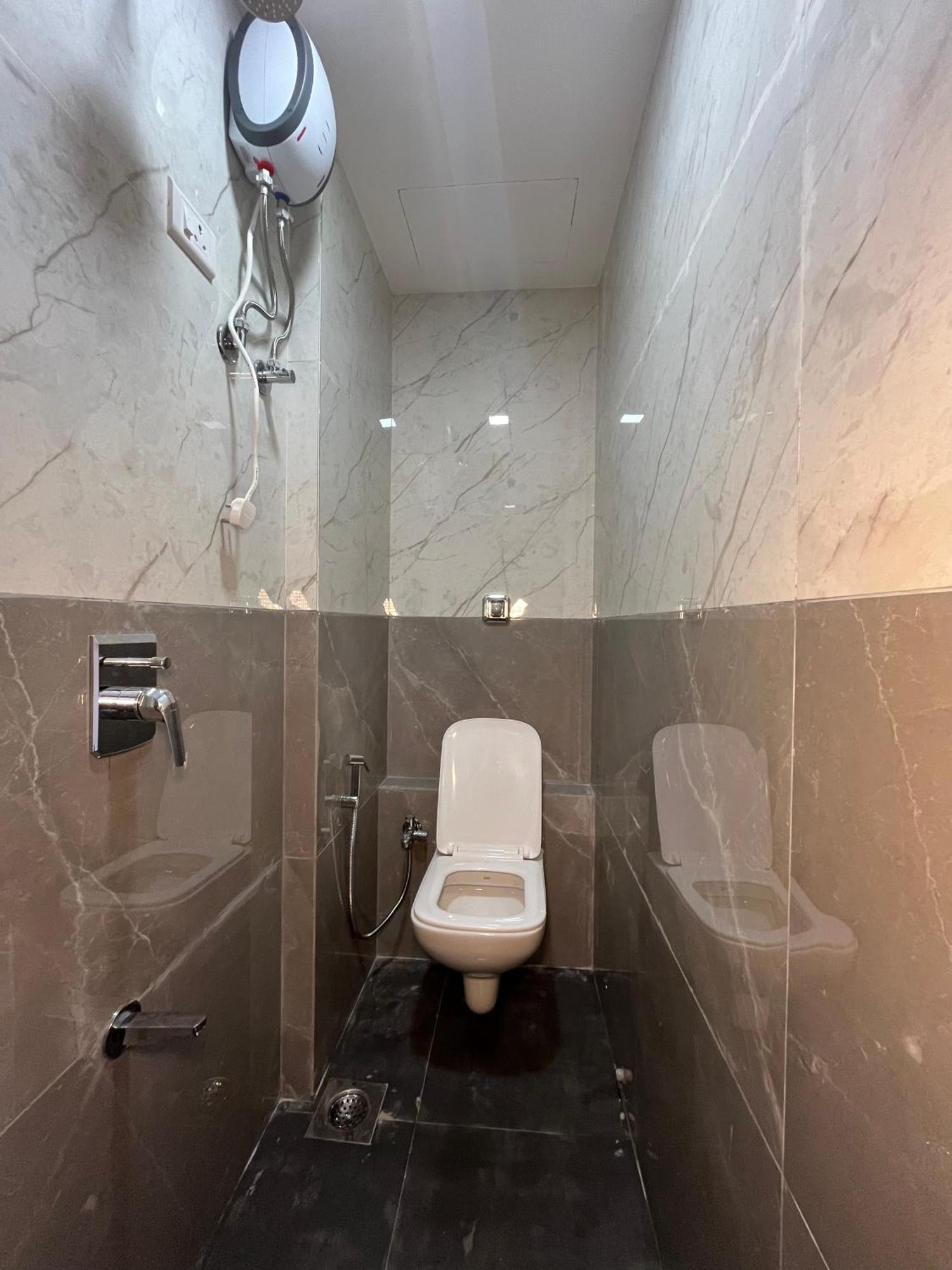 Hotel Parel Residency