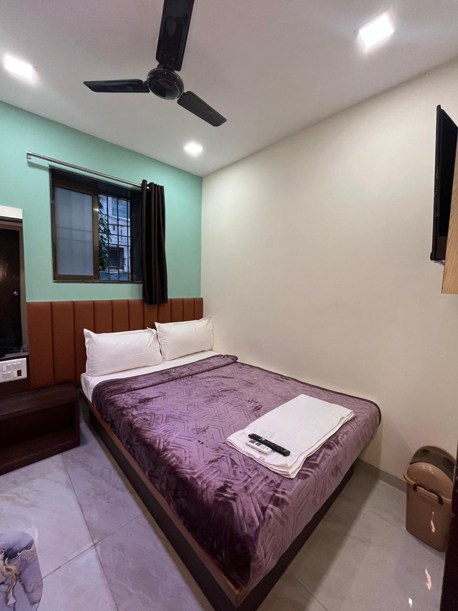 Parel Residency 3*