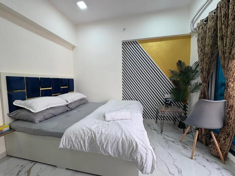 Chic - Bright 1 Bhk Close To Lilavati Hospital, Bandra West 602 Apartment *