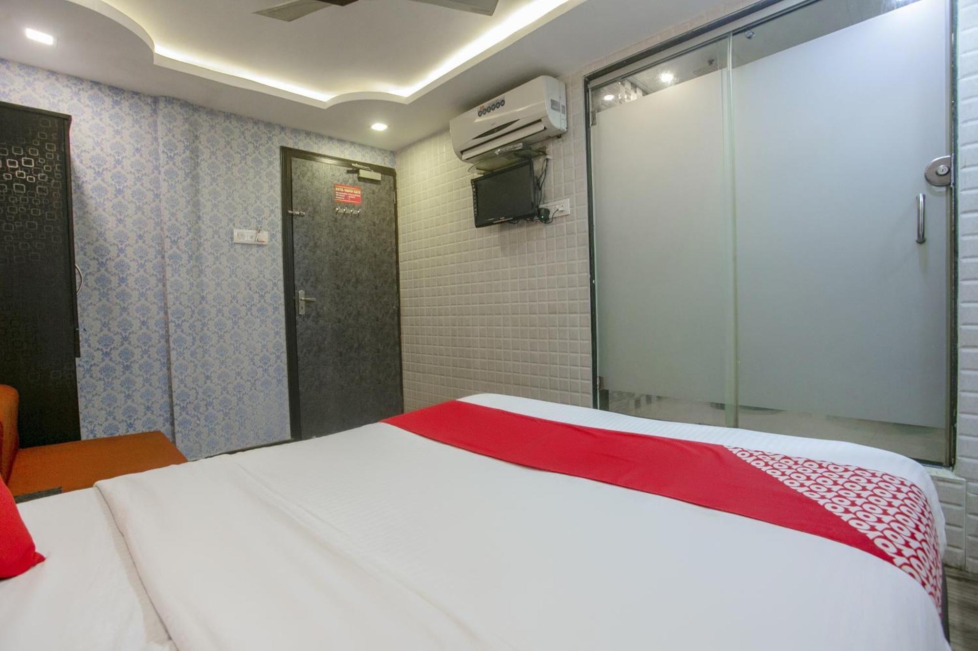 O Grand 3* Mumbai