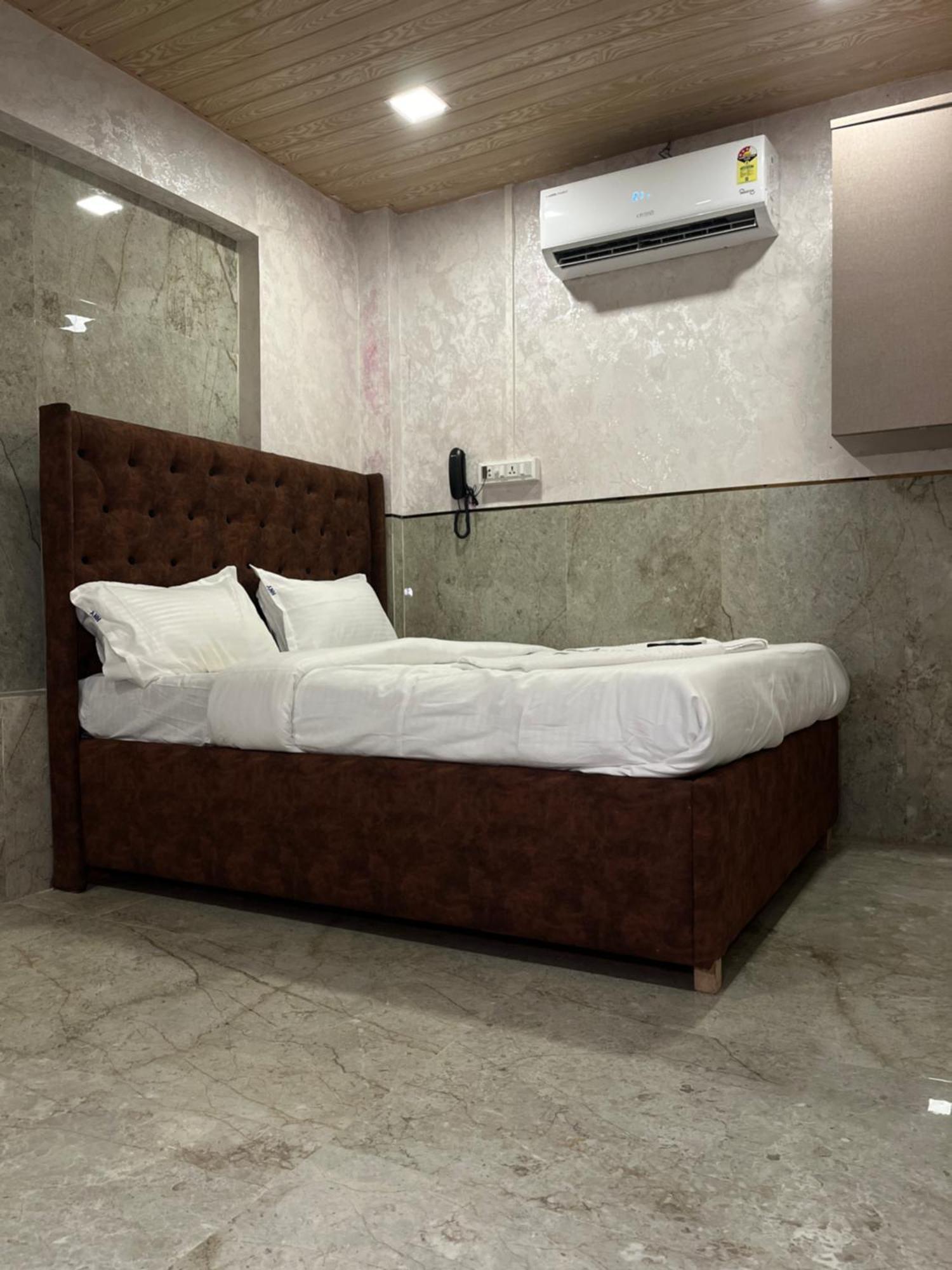 Newyork By Stayzy 3* Mumbai