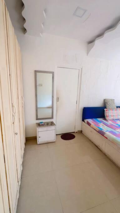 Apartment Flat In Bandra West