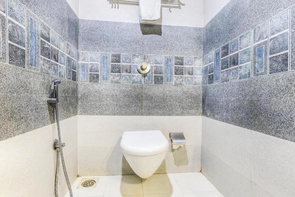 Guest house Glitz Aksa International - Nr T2 & Iit