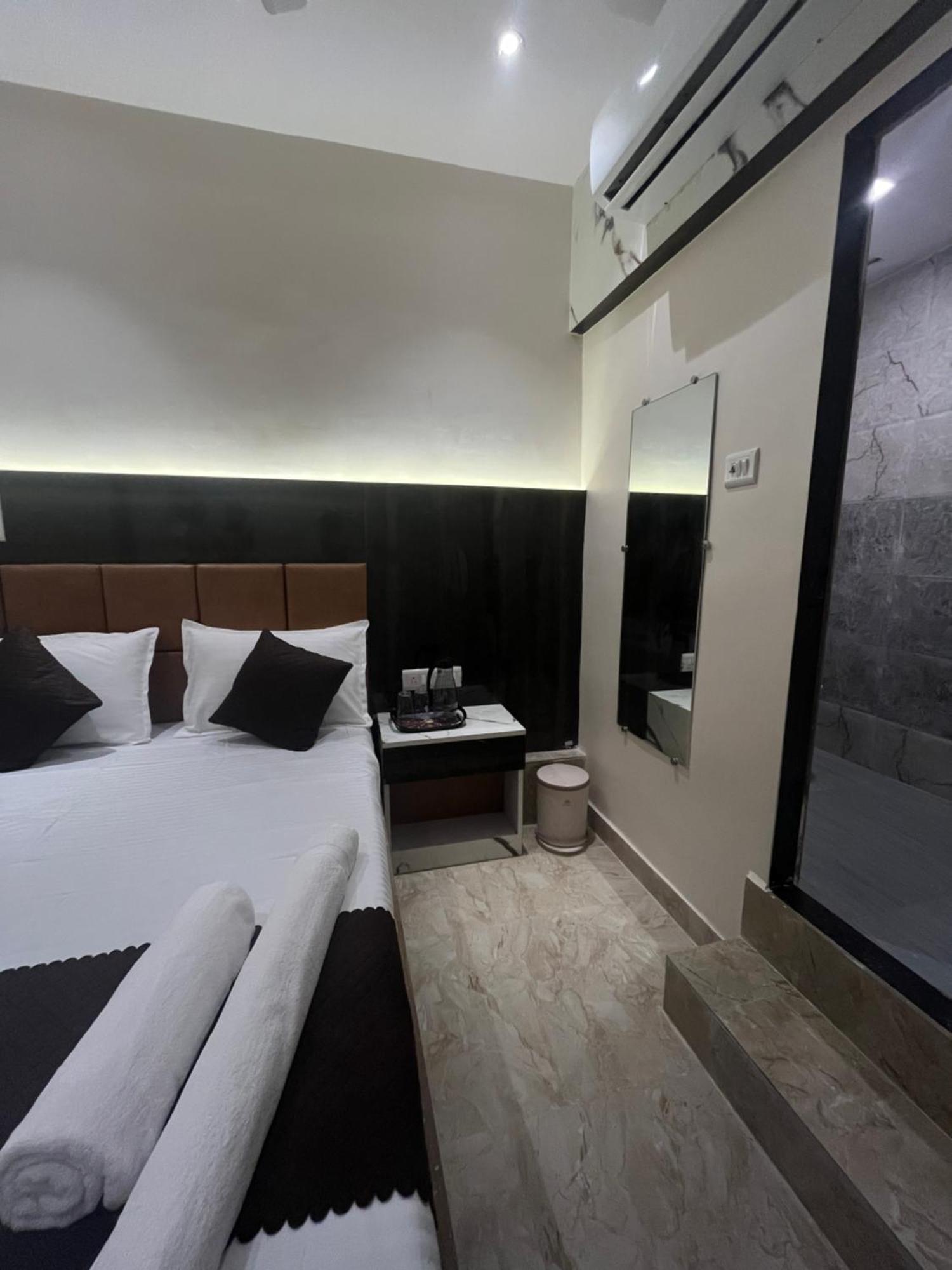 Powai Palace Hotel 3*